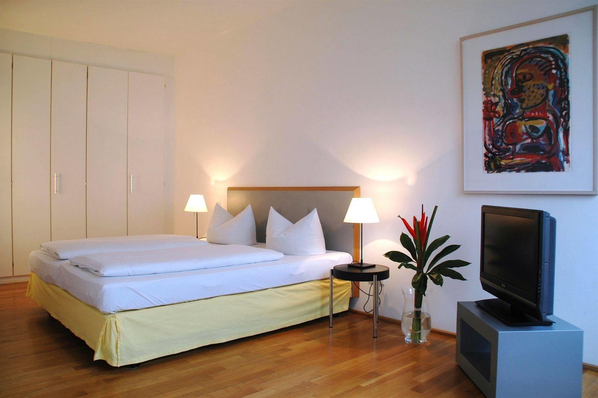 Art'Appart Suiten - Kontaktloser Check-In Berlim Exterior foto
